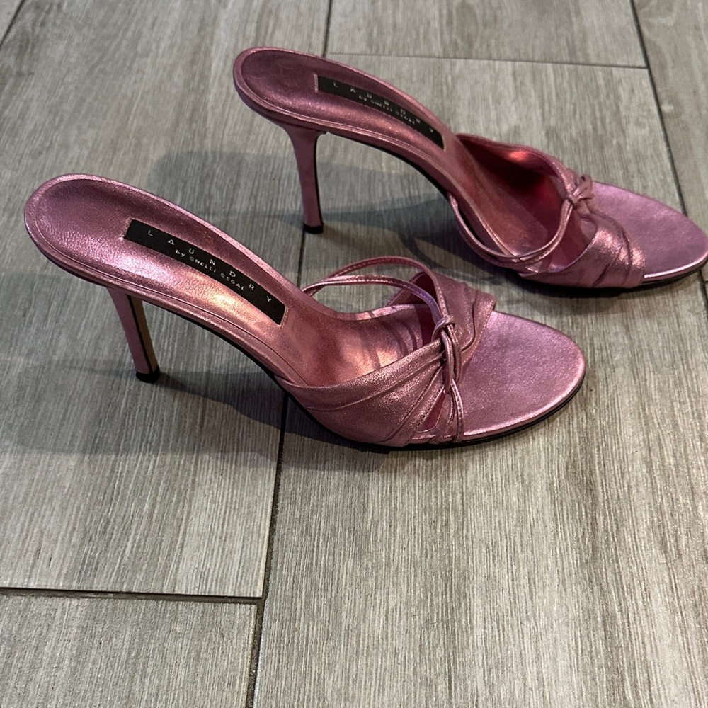 Laundry By Shelli Segal Metallic Pink Heels